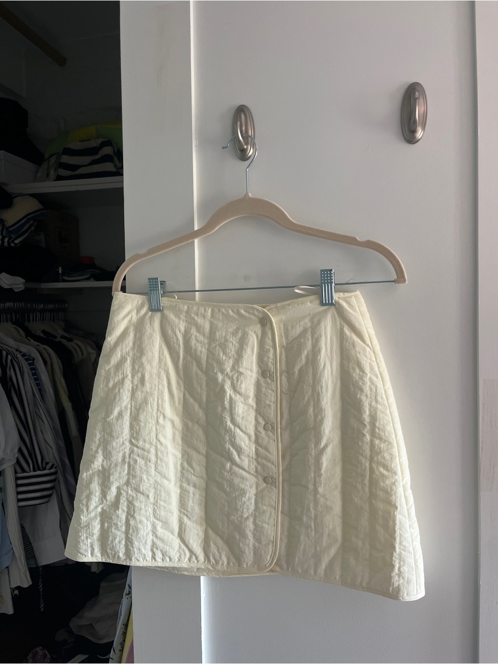 Zara Cream Quilted Button-Front A-Line Mini Skirt